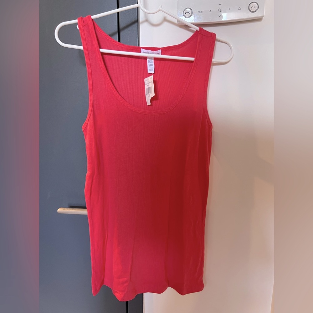Women’s size XL, coral pink tank top